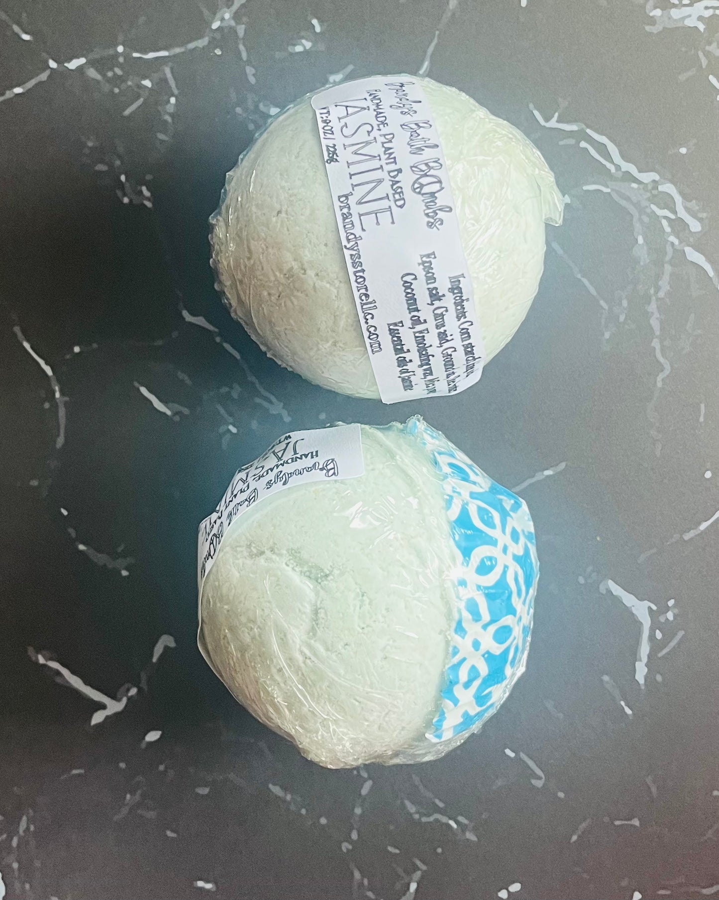 Jasmine bath bomb